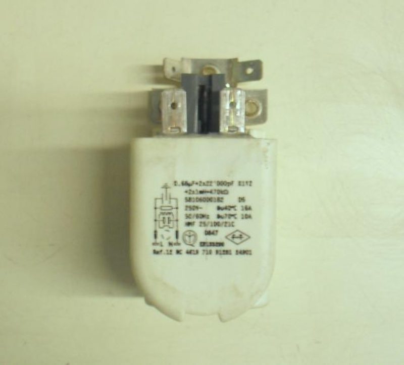 Condensatore lavatrice Whirlpool AWO/D7127 cod 461971091281