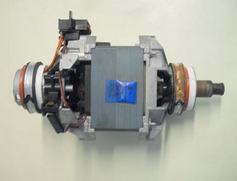 Motore lavatrice Siemens WP08R120 cod U3.55.01 M03R