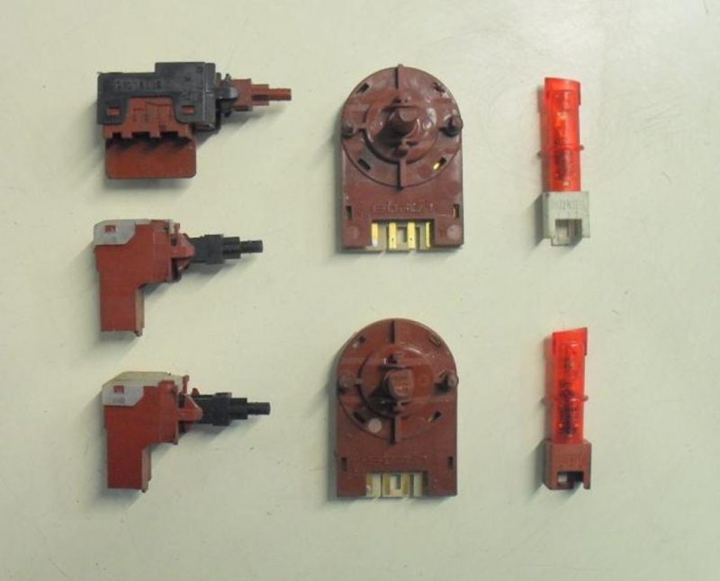 KIT SELETTORI PER LAVATRICE INDESIT WAS6X