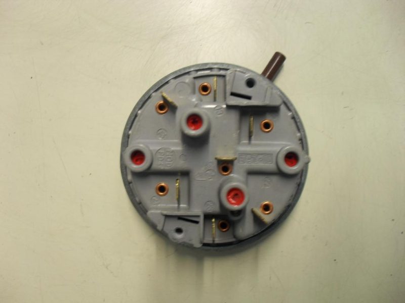 PRESSOSTATO COD. 9048018.7   PER LAVATRICE ZEROWATT LADY TROPIC 420,zerowatt tropic 42 lx el