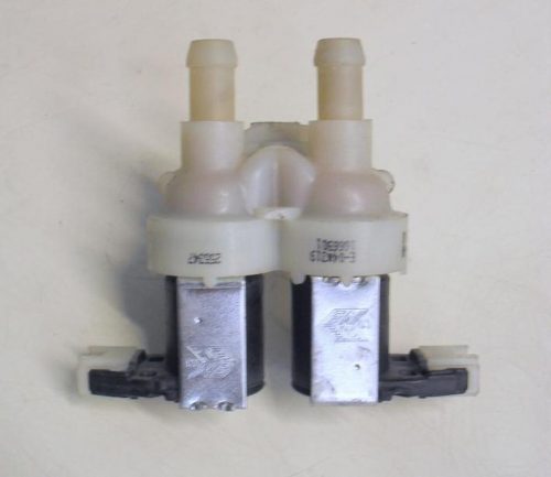 1549 -- 000 (1564) Elettrovalvola lavatrice Ariston AVTL 109 cod 1666901