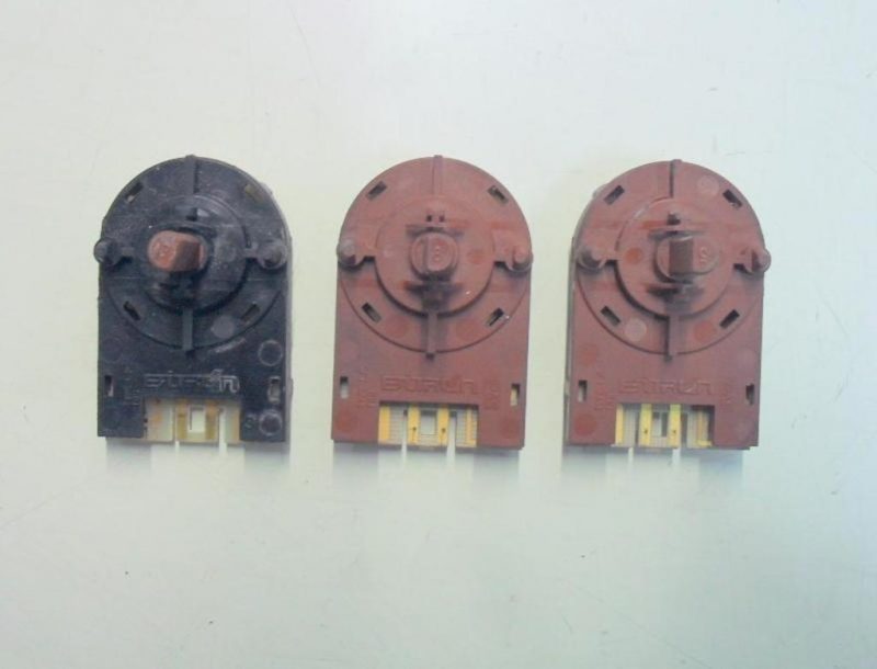 Selettori lavatrice Ariston AVTL 109 cod