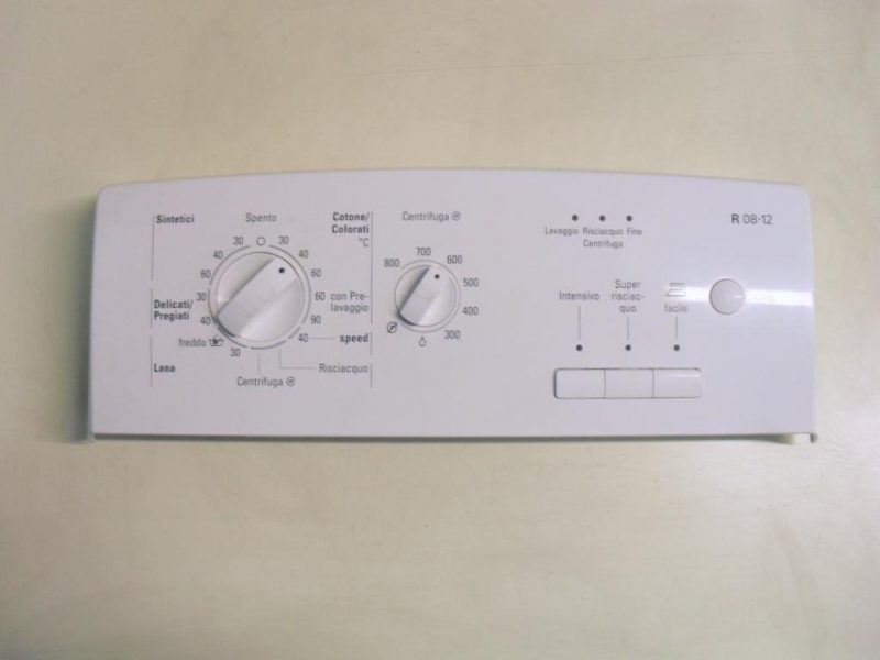 FRONTALE PER LAVATRICE Siemens WP08R120IT/01   COMPLETO DI SCHEDA COMANDI