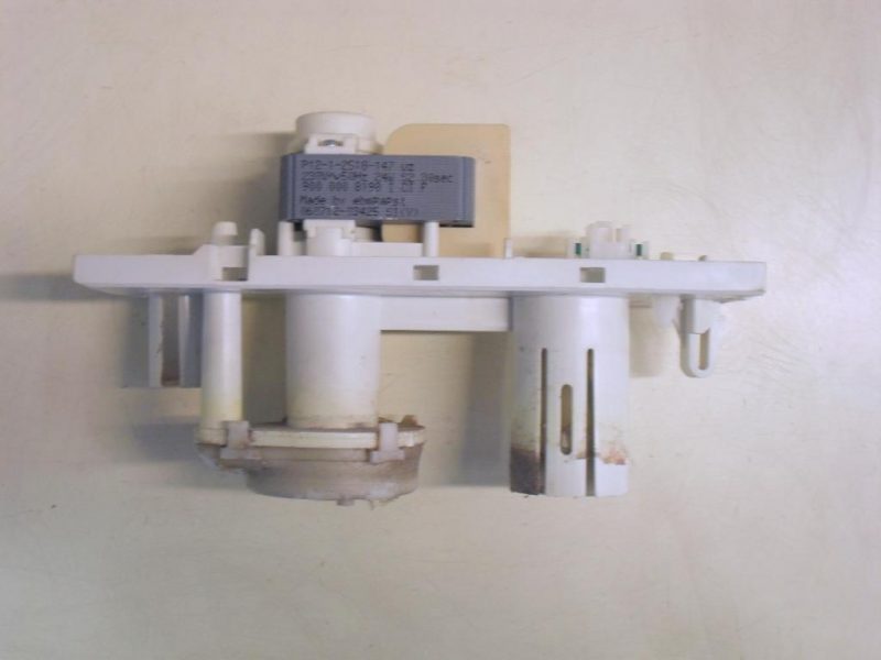 Pompa lavatrice Bosch WTE84101IT/03 cod 9000008198