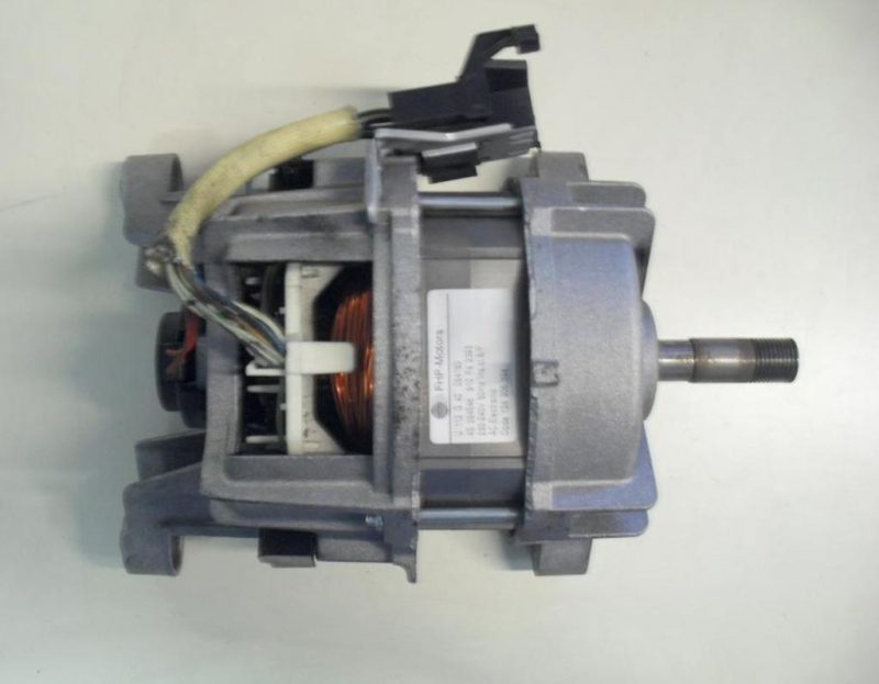 Motore lavatrice Aeg LW850 cod 124306104