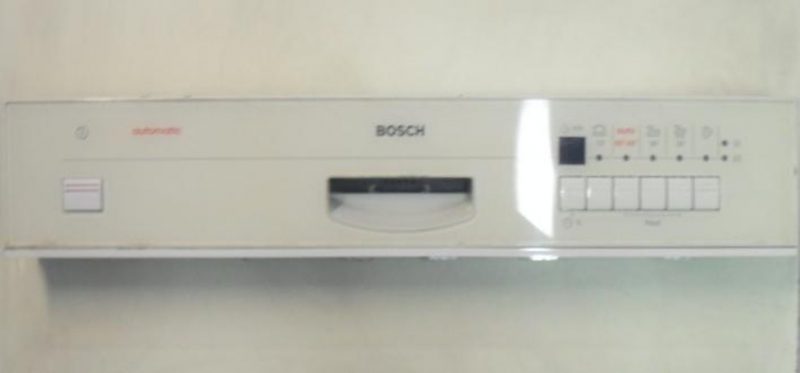 FRONTALE PER LAVASTOVIGLIE BOSCH FD 8101   COMPLETO DI SCHEDA COMANDI, SCHEDA ALIMENTAZIONE E SELETTORE