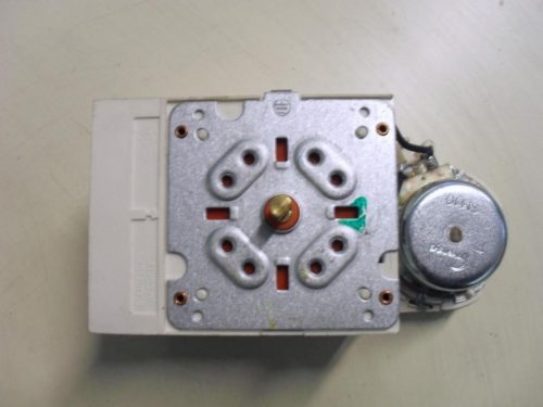 TIMER COD. 91213314   CODICE ALTERNATIVO: EC 4723.01   PER LAVASTOVIGLIE CANDY CDW 376 S