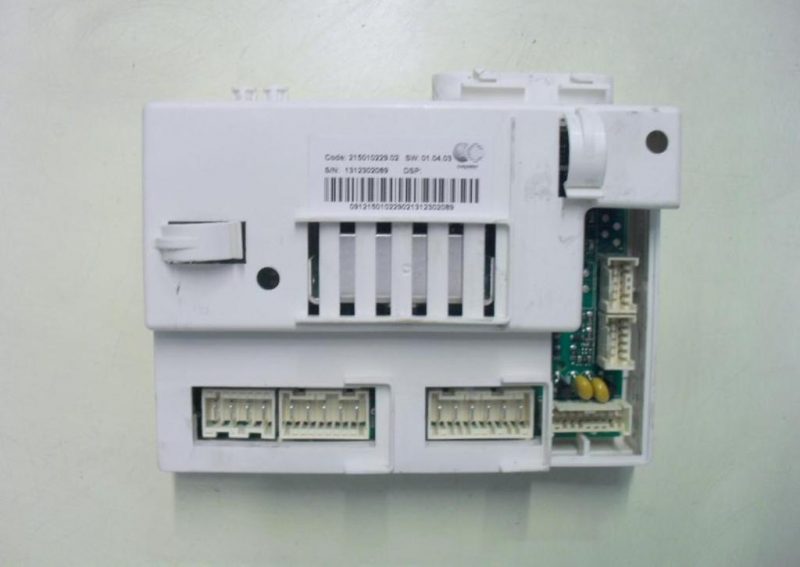 Scheda main lavatrice Indesit IWSC5085 cod 215010229.02