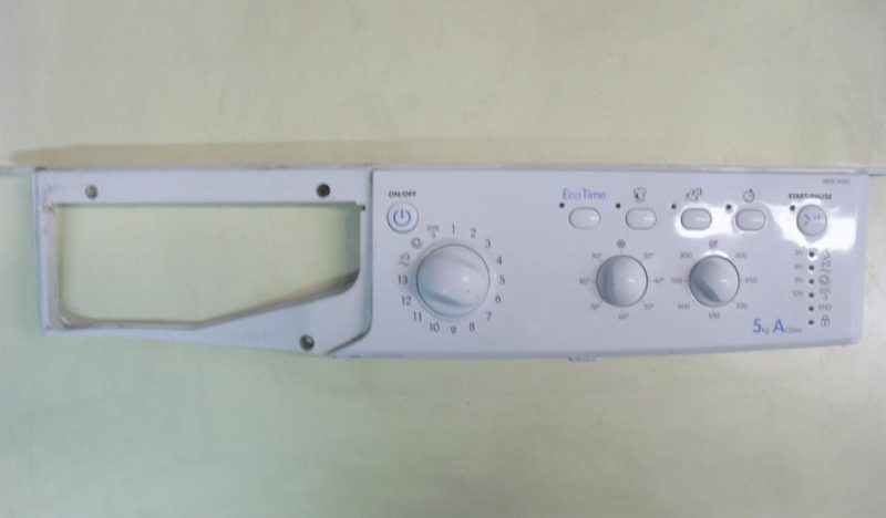 FRONTALE PER LAVATRICE INDESIT IWSC5085   COMPLETO DI SCHEDA COMANDI COD. 16200210902   SW: 03.00.06