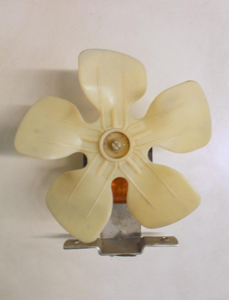 MOTOVENTILATORE COD. C15R8142 CL.B   PER FRIGORIFERO ARISTON EDFV 450 X