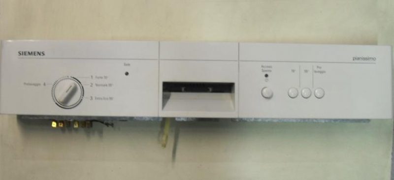 1901 -- 000 (2000) FRONTALE PER LAVASTOVIGLIE SIEMENS FD 7811 COMPLETO DI TIMER COD. 025122 E SELETTORE