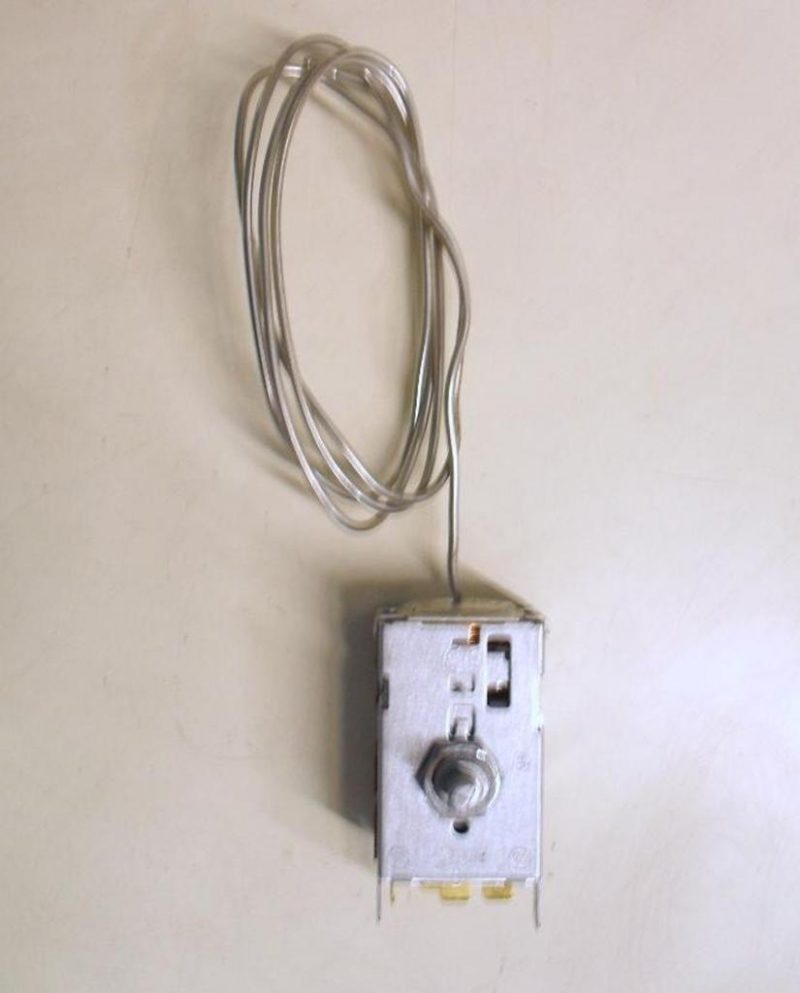 1937 -- 000 (1964) TERMOSTATO COD. 526024102 PER FRIGORIFERO NARDI NFR36RS.A000