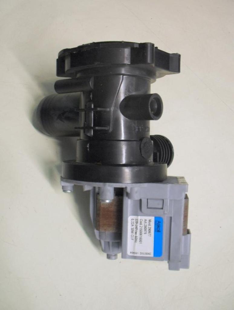 Pompa lavatrice Ariston AVL88 cod 21500616001