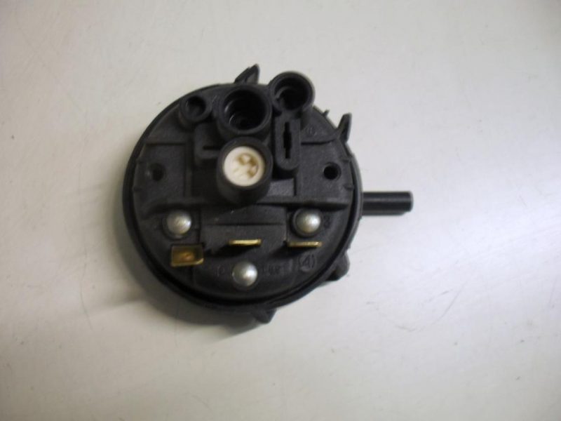 1978 -- 000 (2022) PRESSOSTATO COD. 339/94-210/120 PER LAVATRICE INDESIT W 418 WI