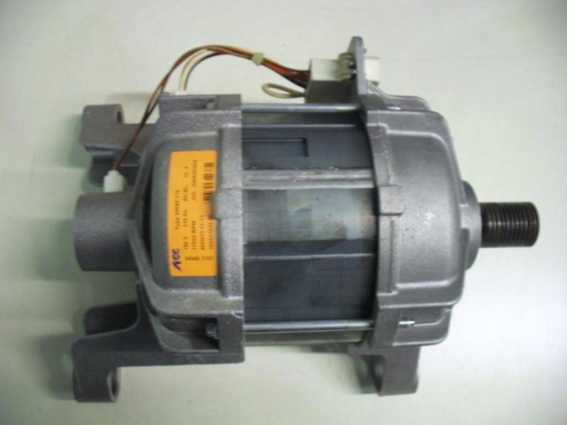 Motore lavatrice Ariston ACQUALTIS AQGMD 149 cod 20585.118