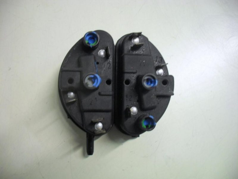 PRESSOSTATO COD. 03804202   PER LAVATRICE ZOPPAS P 43,ZOPPAS P 53, P 43 C