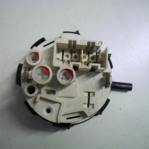 PRESSOSTATO  COD. 520000403   PER LAVATRICE ARDO T80