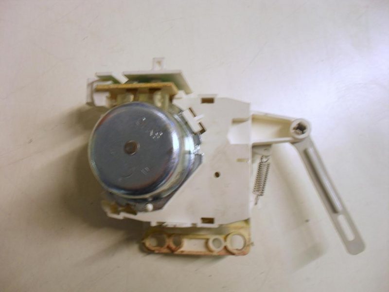 Timer lavatrice Whirlpool AWT9100 cod 461973080842