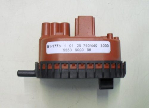 PRESSOSTATO COD. B1-177B   CODICE ALTERNATIVO: 5550000009   PER LAVATRICE BOSCH WOL2050