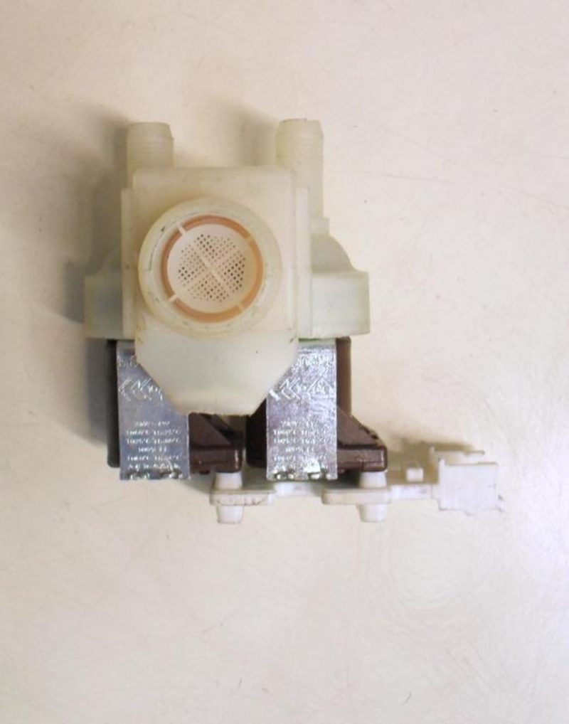 Elettrovalvola lavatrice Bosch WOL2050 cod 9000047123