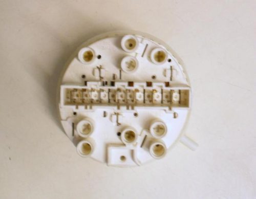 PRESSOSTATO COD. 124390571   CODICE ALTERNATIVO: 7930013   PER LAVATRICE REX RLE370V, RL730V, Electrolux EW 757F,  electrolux ew 957f