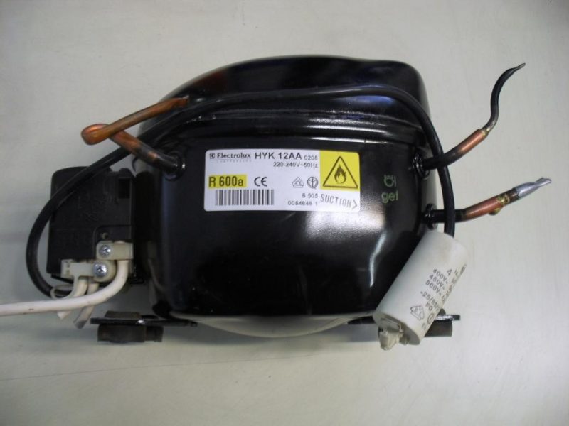 Compressore frigorifero Hoover HAV 33 ALU cod 0054848
