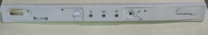 2220 -- 000 (2275) FRONTALE PER FRIGORIFERO INDESIT CA 238 COMPLETO DI SCHEDA COMANDI COD. 16200036810