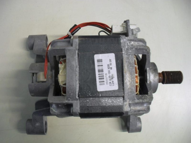 Motore lavatrice Hotpoint Ariston AQUALTIS AQGF 109 cod 160022013.00