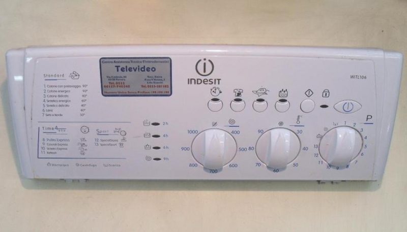 FRONTALE PER LAVATRICE INDESIT WITL106   COMPLETO DI SCHEDA COMANDI COD. 21014152902   SW: 01.00.15