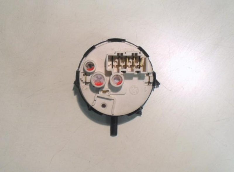 Pressostato lavatrice Candy CTY 1035