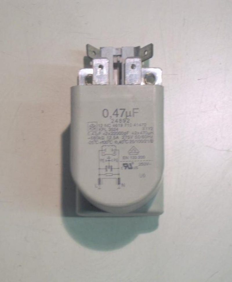 Condensatore lavatrice Ignis LOE100 cod 461971041472