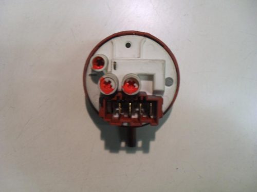 2434 -- 000 (2496) PRESSOSTATO COD. 160020938.01 PER LAVATRICE INDESIT WISL 86