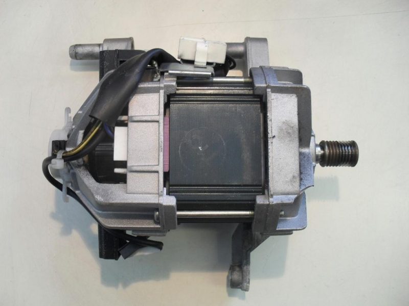 Motore lavatrice Sangiorgio SGF385 cod 2806850500