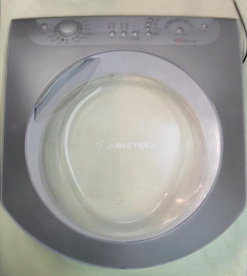 OBLO' PER LAVATRICE ARISTON AQXXL109   COMPLETO DI SCHEDA COMANDI COD: 30410720