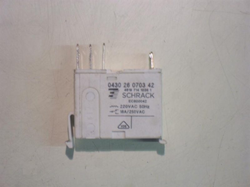 Condensatore lavatrice Whirlpool AWOE AST 912/-30 cod 461971410361