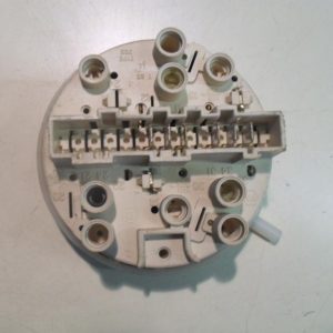 PRESSOSTATO COD. 124716751 CODICE ALTERNATIVO: 792864   PER LAVATRICE ZOPPAS PO 655 C