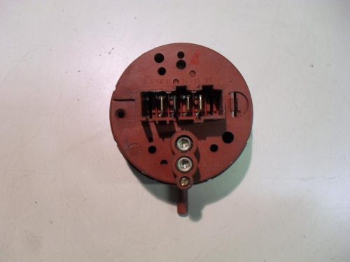 2706 -- 000 (2768) PRESSOSTATO COD. 5550007620 PER LAVATRICE SIEMENS SIWAMAT XTS 851, ZEROWATT LADYSTEEL 9 SS, BOSCH FD 8308, WOL 1650