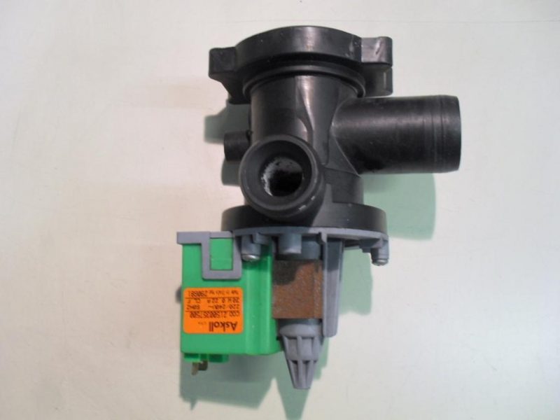 Pompa lavatrice Ariston AD 10 cod 21500357500