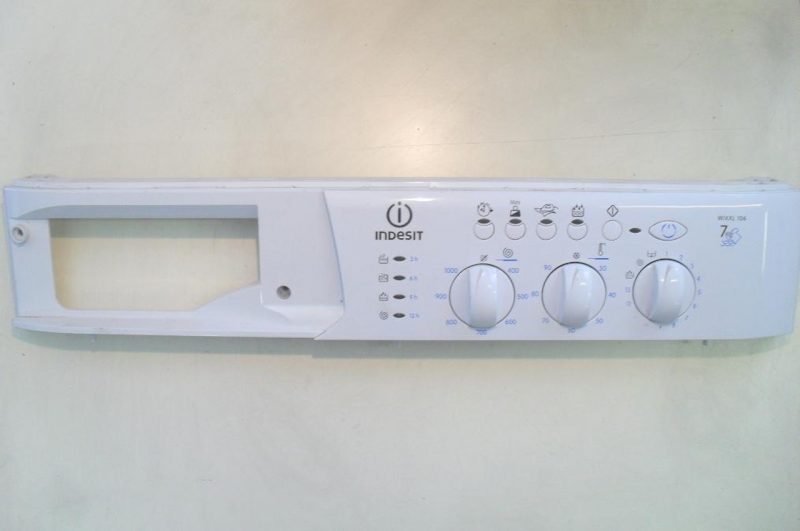 FRONTALE PER LAVATRICE INDESIT WIXXL106   COMPLETO DI SCHEDA COMANDI COD. 21013012400   SW REL. 10.2.0