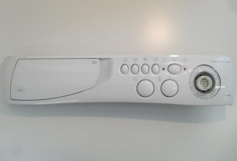 FRONTALE PER LAVATRICE ARISTON ALS89X   COMPLETO DI TIMER COD. 1665/1/0.02   C23401 E SELETTORI