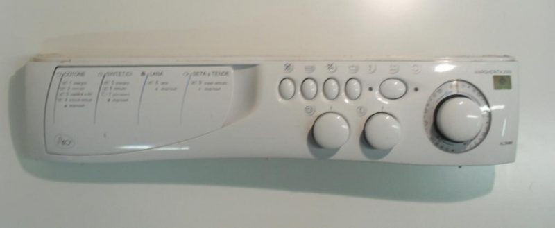 FRONTALE PER LAVATRICE ARISTON ALS 68 X COMPLETO DI TIMER COD. 1665/1/0.02 PIU SELETTORI