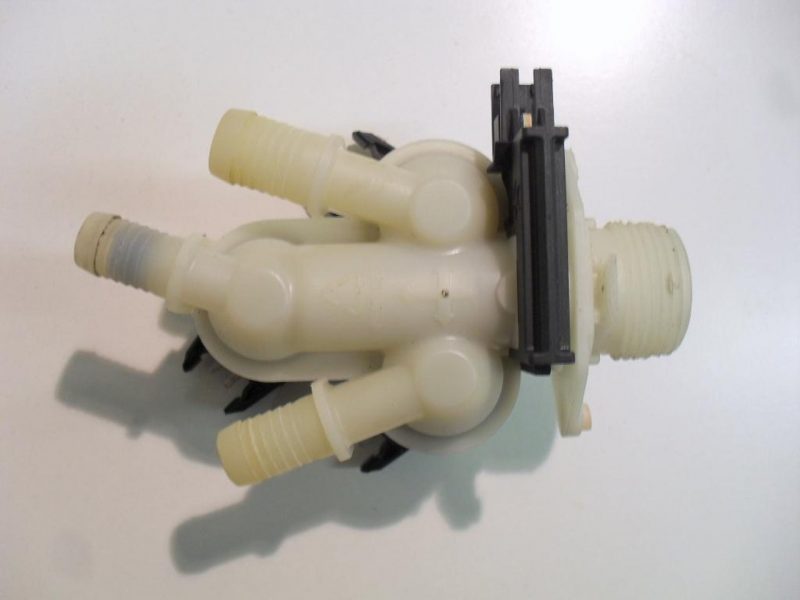 Elettrovalvola lavatrice Zoppas P810D cod 132518810