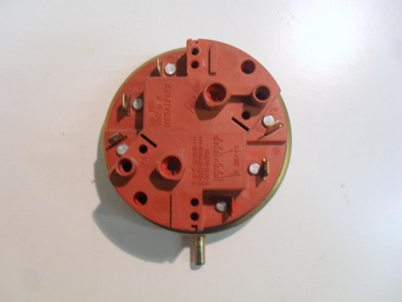 PRESSOSTATO COD. 520 A4F   PER LAVATRICE WegaWhite W.K-430CT