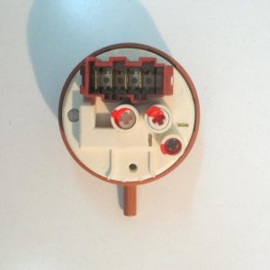 PRESSOSTATO COD. 160022665.00   CODICE ALTERNATIVO: 505GU201   PER LAVATRICE ARISTON HOTPOINT ARMXXF149