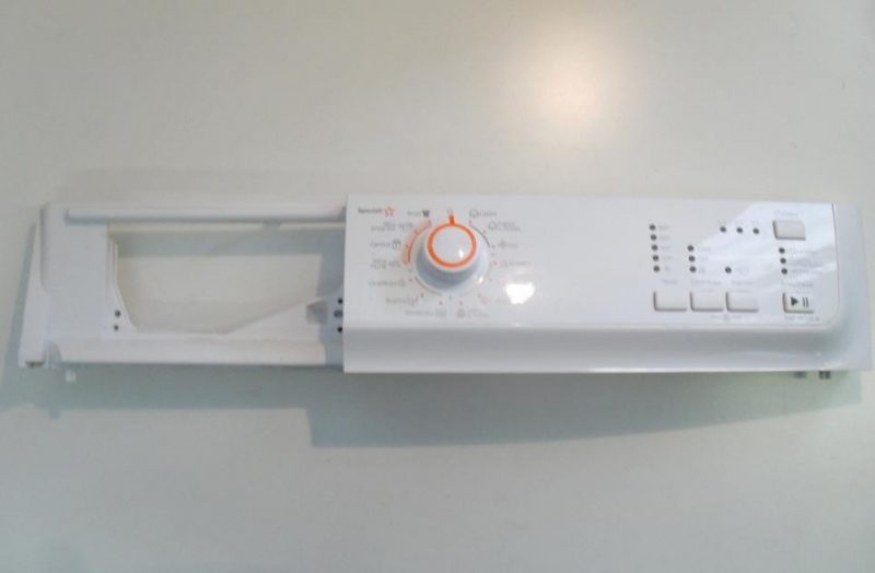 3329 -- 000 (3372) FRONTALE PER LAVATRICE REX RWP107109W COMPLETO DI SCHEDA COMANDI COD. 132731510 ASSEMBLY: 132731712 APP. TYPE: EUI09500SA SUPPLLIER CODE: 455002001 FW VERS.: UPA05100 BOOT VERS: BABA2A04 DATE: 07/06/11