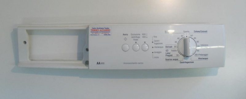 3335 -- 000 (3366) FRONTALE PER LAVATRICE BOSCH FD 8801 COMPLETO DI SCHEDA COMANDI COD. 5560004324 CODICE ALTERNATIVO: 9000167505