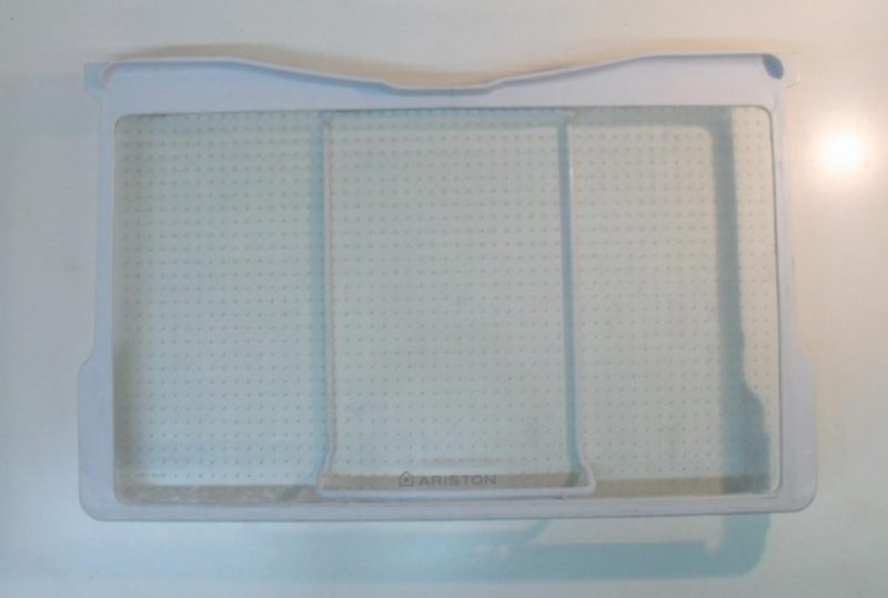 RIPIANO IN VETRO 34,6 X 56,9 PER FRIGORIFERO ARISTON MBA 45D2 NFE