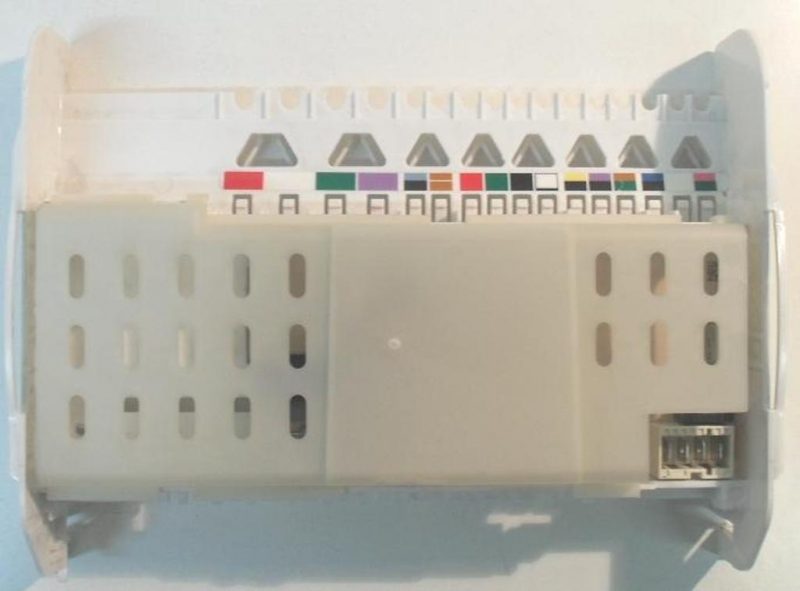 SCHEDA COD. 6122 808-00   CODICE ALTERNATIVO 6113858-00   PER FRIGORIFERO LIEBHERR CPESF 3523