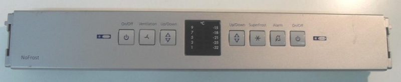 SCHEDA DISPLAY COD. 6117316-2    CODICE ALTERNATIVO 6144432-00    CON FRONTALE IN PASTICA PER FRIGORIFERO LIEBHERR CNESF 4003
