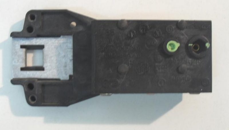 Bloccaporta lavatrice Indesit WG 1031 TP R